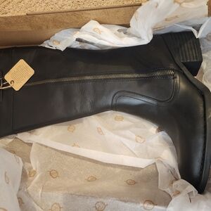Black New Women Tall Born 8.5  Leather Boots In Box Fannar